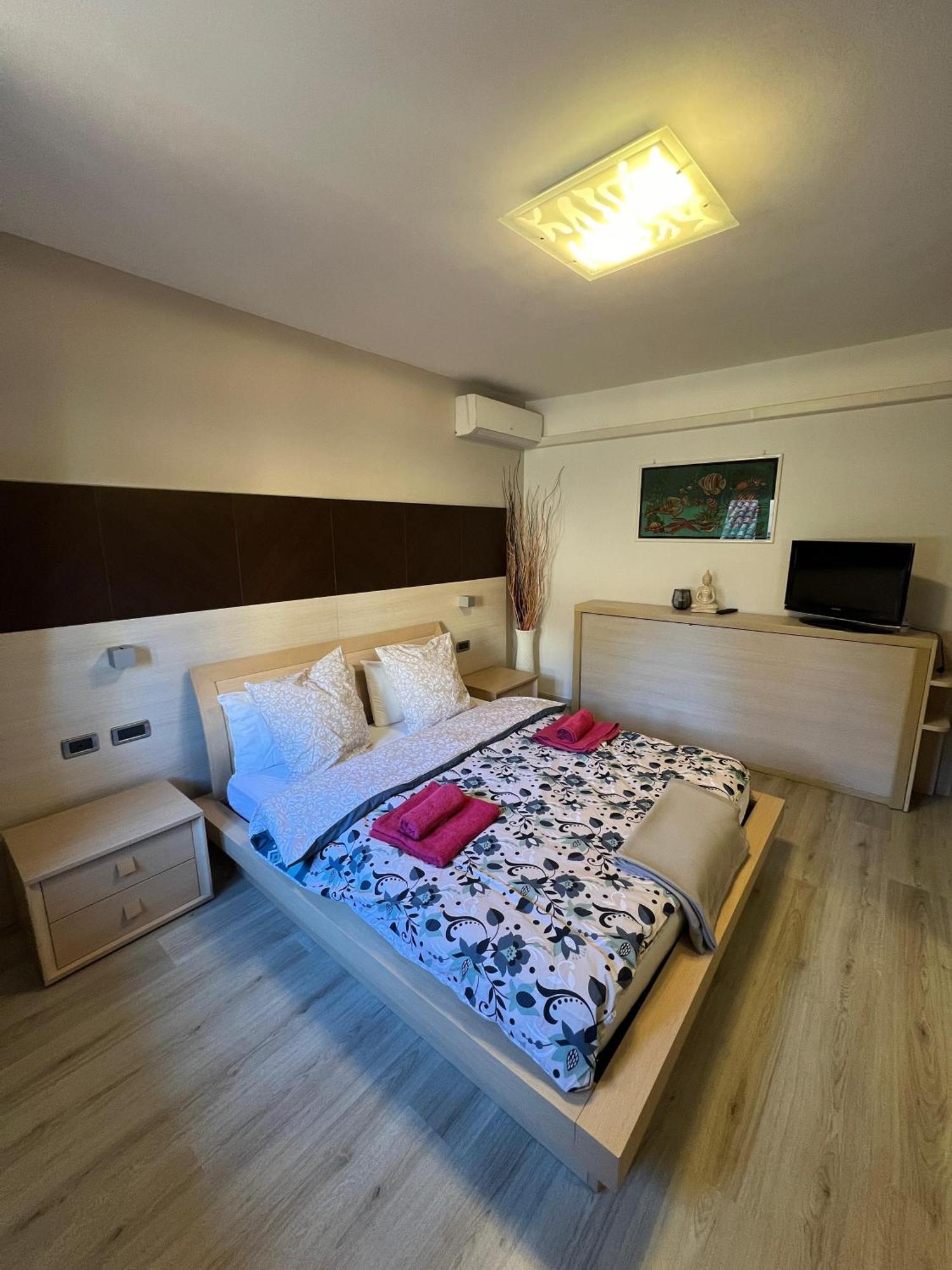 B&B Al Vittoriale Da Maja Gardone Riviera Exterior foto