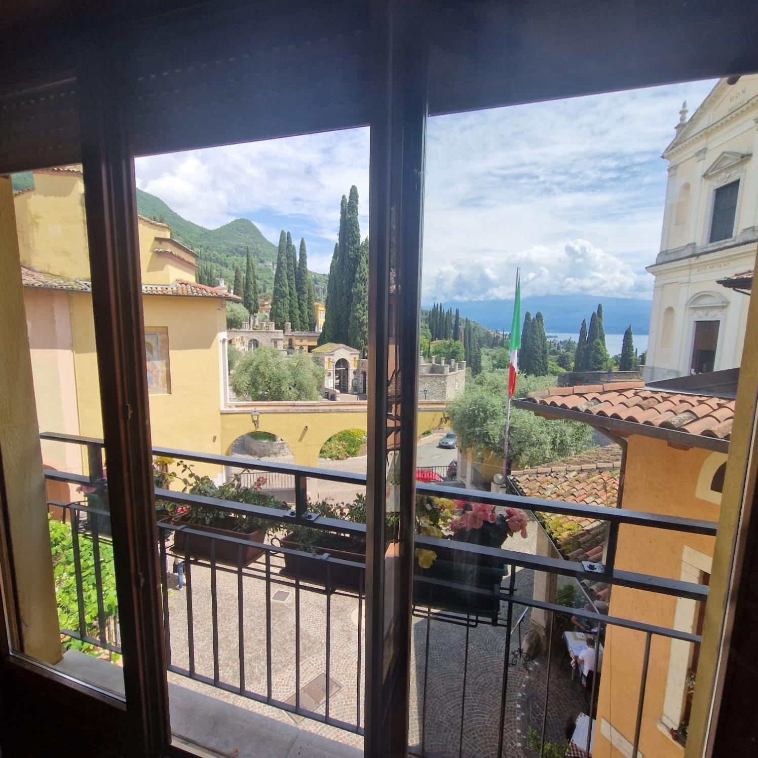 B&B Al Vittoriale Da Maja Gardone Riviera Exterior foto