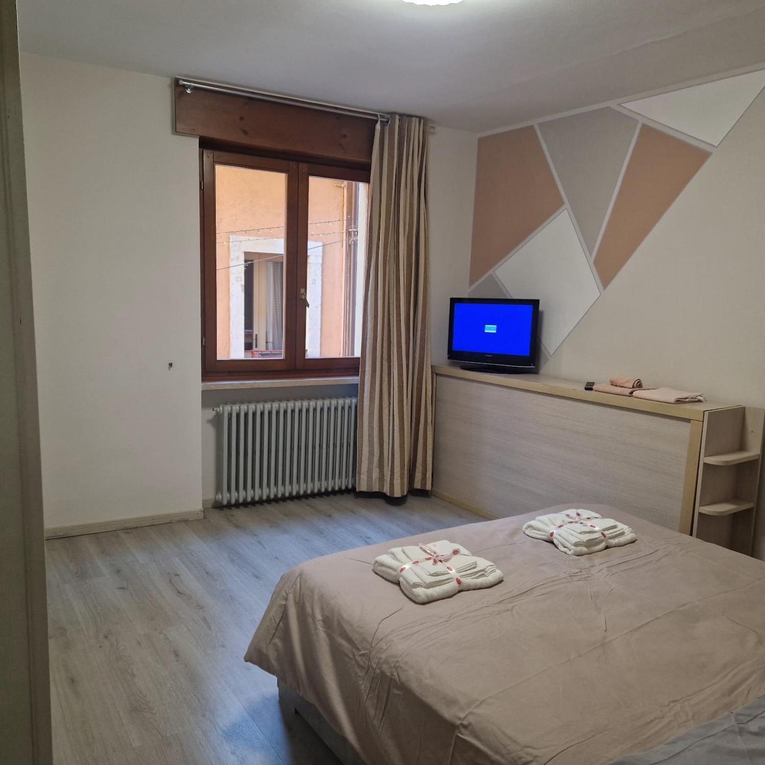 B&B Al Vittoriale Da Maja Gardone Riviera Exterior foto